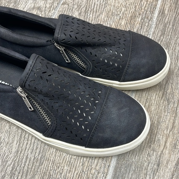 Cushionaire Black Laser-Cut Detail Slip On Sneakers - Picture 3 of 4